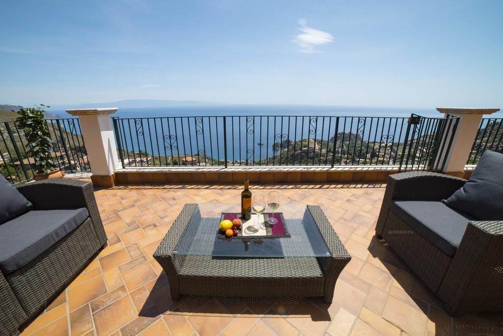 Villa Sofia Taormina Exteriör bild